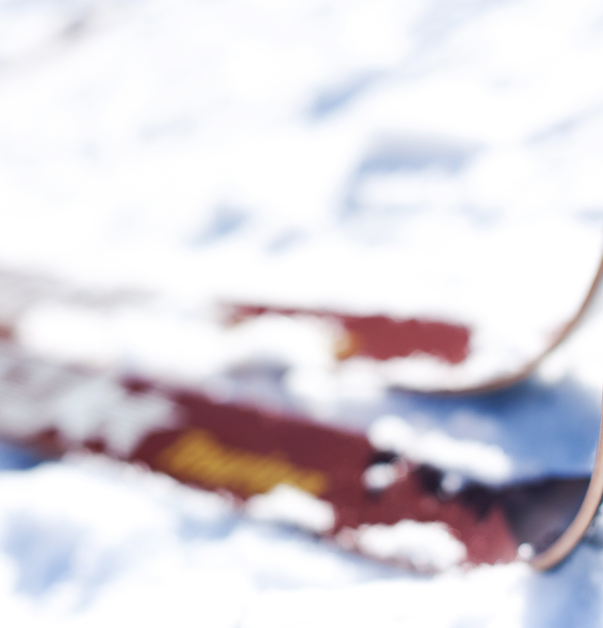 esquis en la nieve